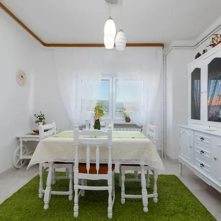 Melita Und Lara Apartment Trogir